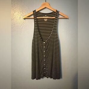 💕 Soft & Sexy A&E Striped Button-Front Women’s Tank 💕 SALE 3 for $30!